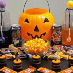 12 Fun Halloween Party Games For All Ages! (Minute to Win It Game Ideas)